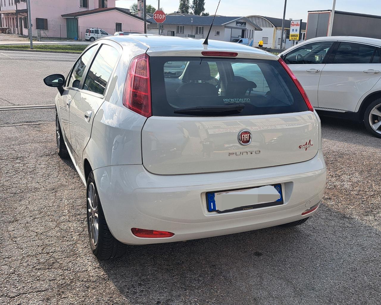 Fiat Punto 1.4 8V 5 porte Easypower Lounge OK NEO PATENTATI