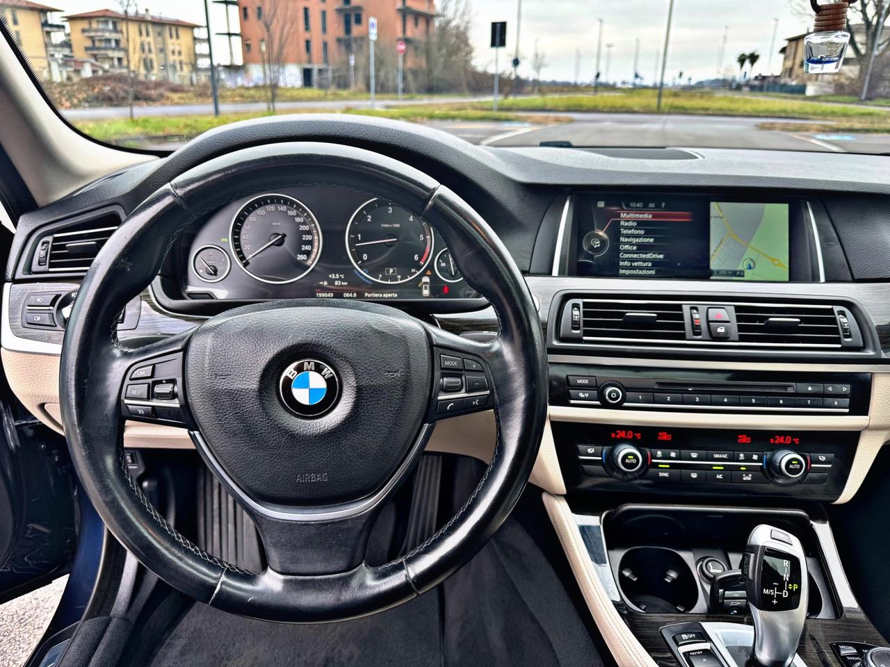 Bmw 530 530d xDrive 258CV Touring Luxury euro 6