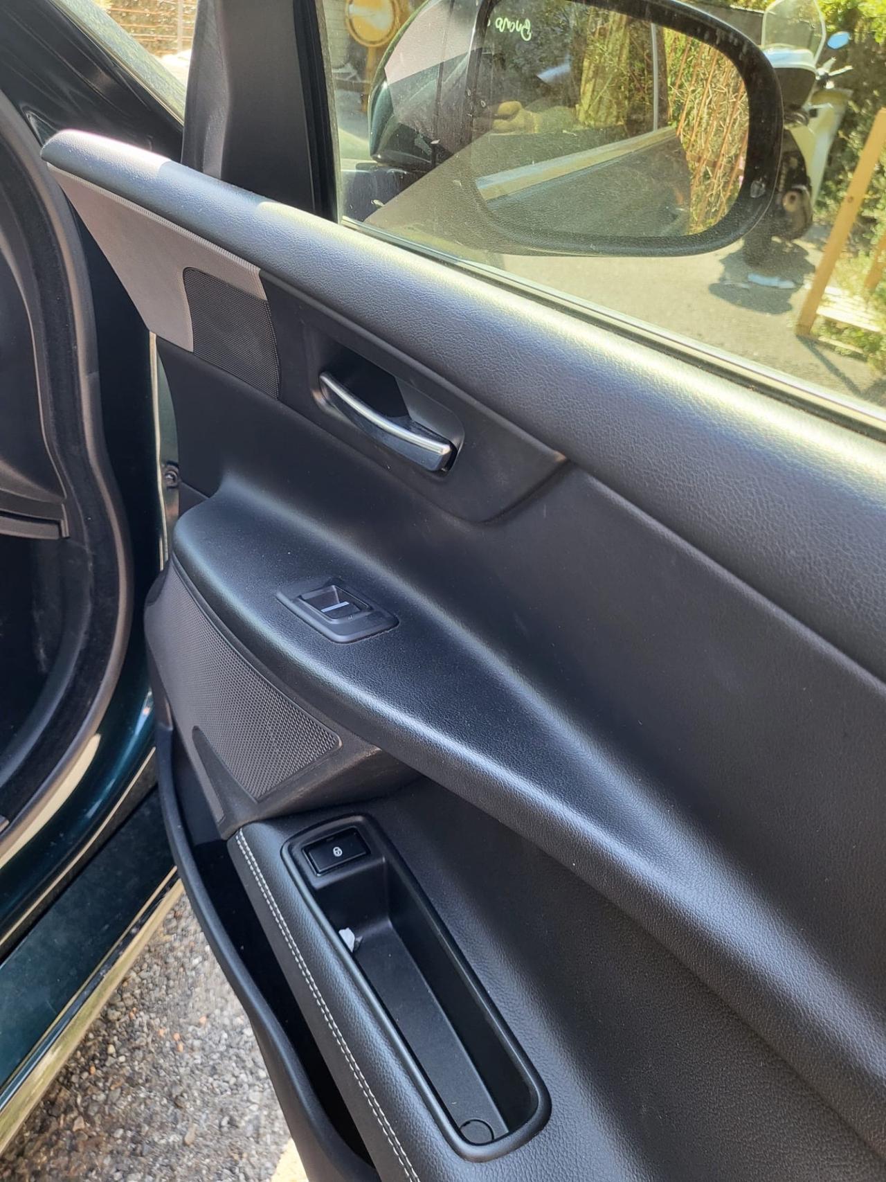 Jaguar XE 2.0 D Turbo R-Sport