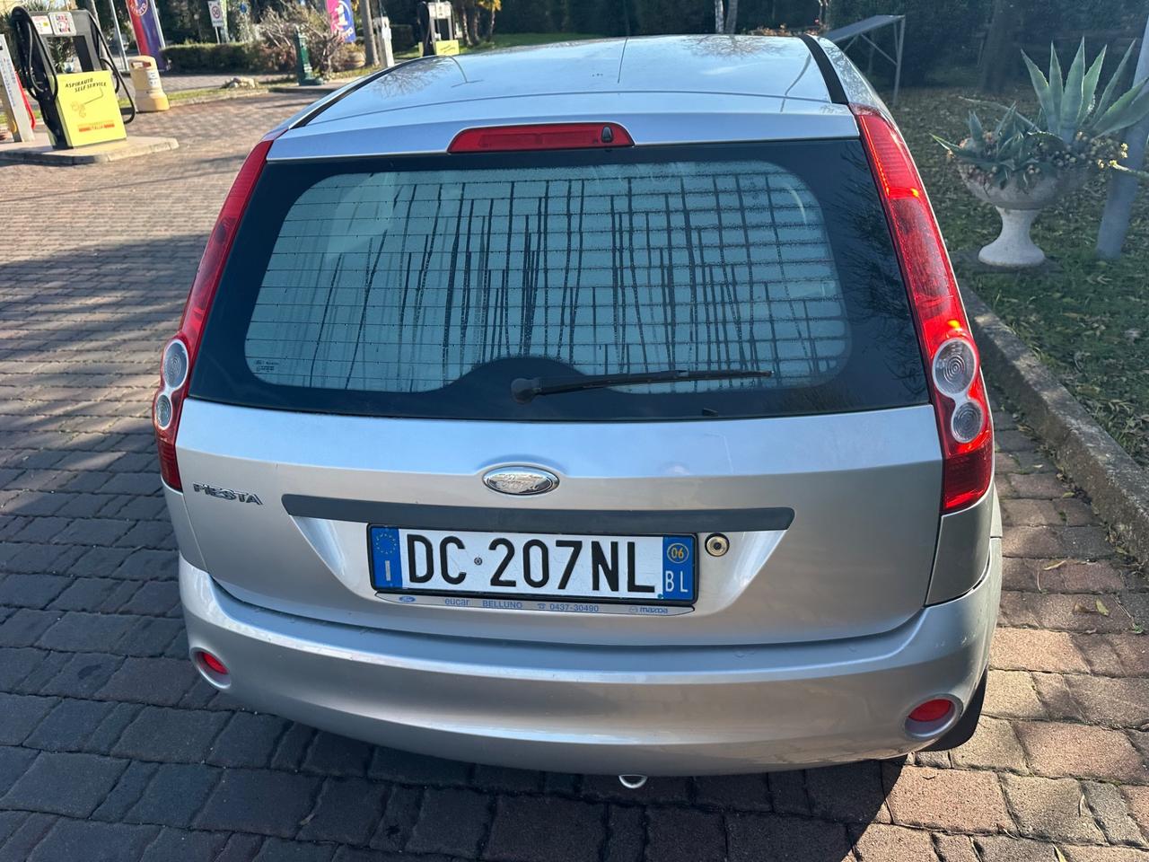Ford Fiesta 1.2 benz 2006 NEOPATENTATI
