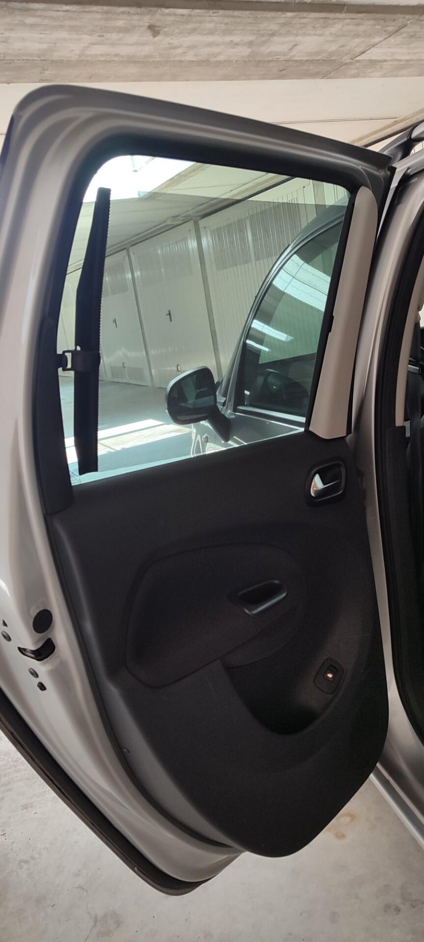 Citroen C3 Picasso 1.6 diesel EURO 6 ADATTA PER NEOPATENTATI