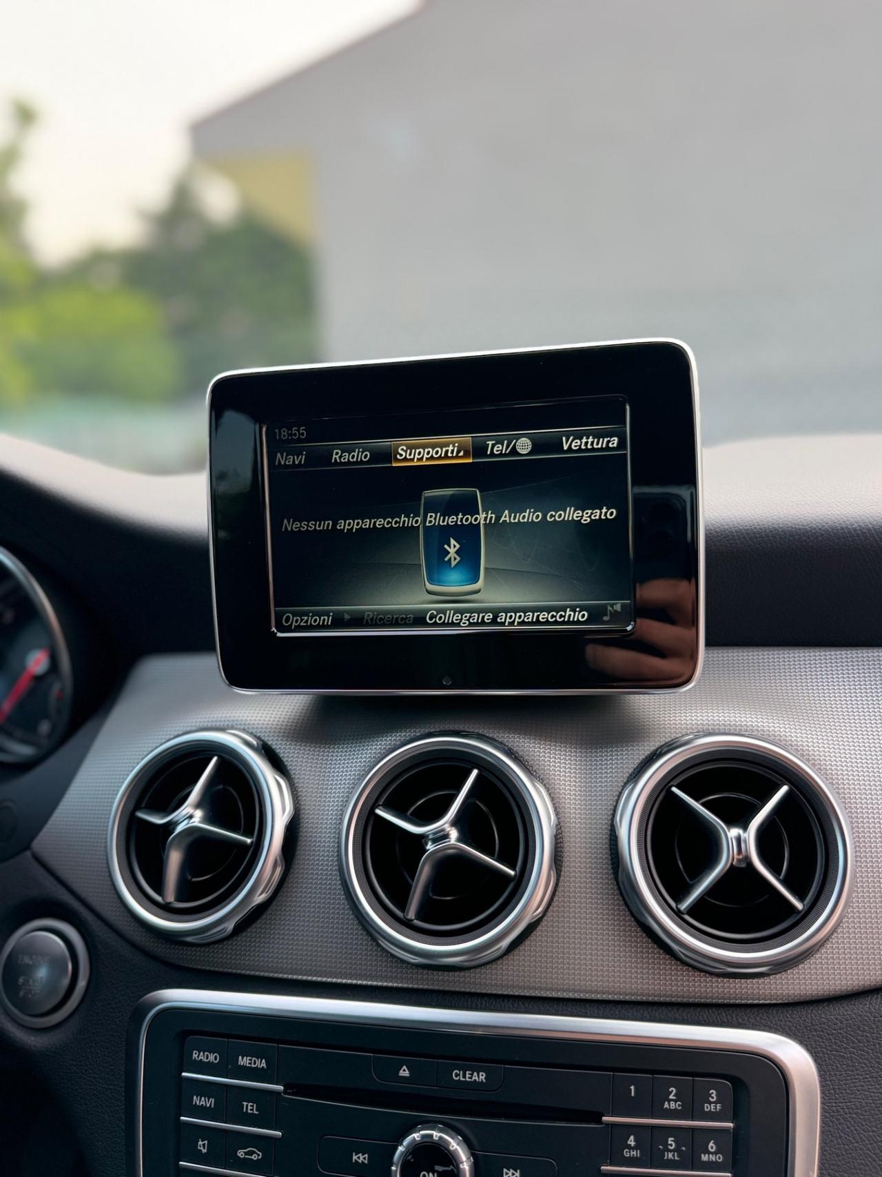 Mercedes-benz GLA 200 d Automatic Premium