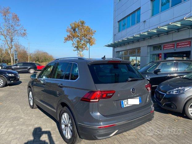 VOLKSWAGEN Tiguan 2.0 TDI 150 CV SCR DSG Life