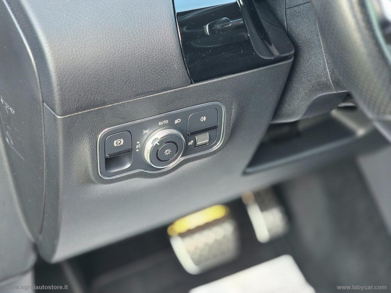 MERCEDES-BENZ GLA 200 d Automatic Premium