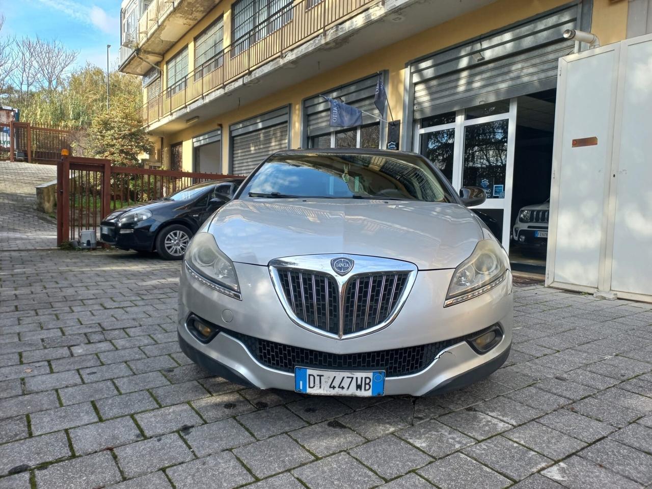 Lancia Delta 1.6 MJT DPF Argento