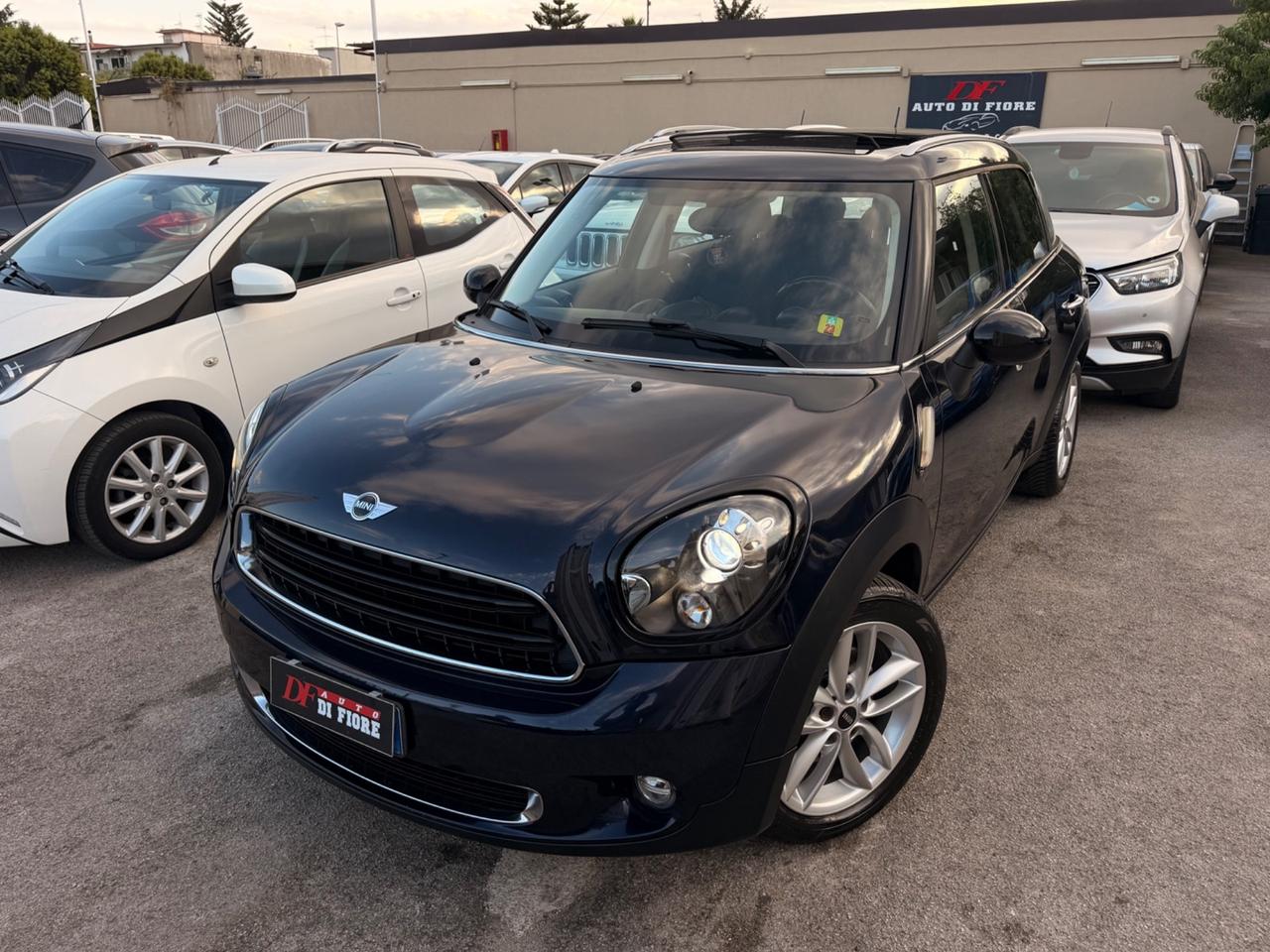 Mini Cooper Countryman 1.6 D 111CV TETTO APRIBILE FARI LED