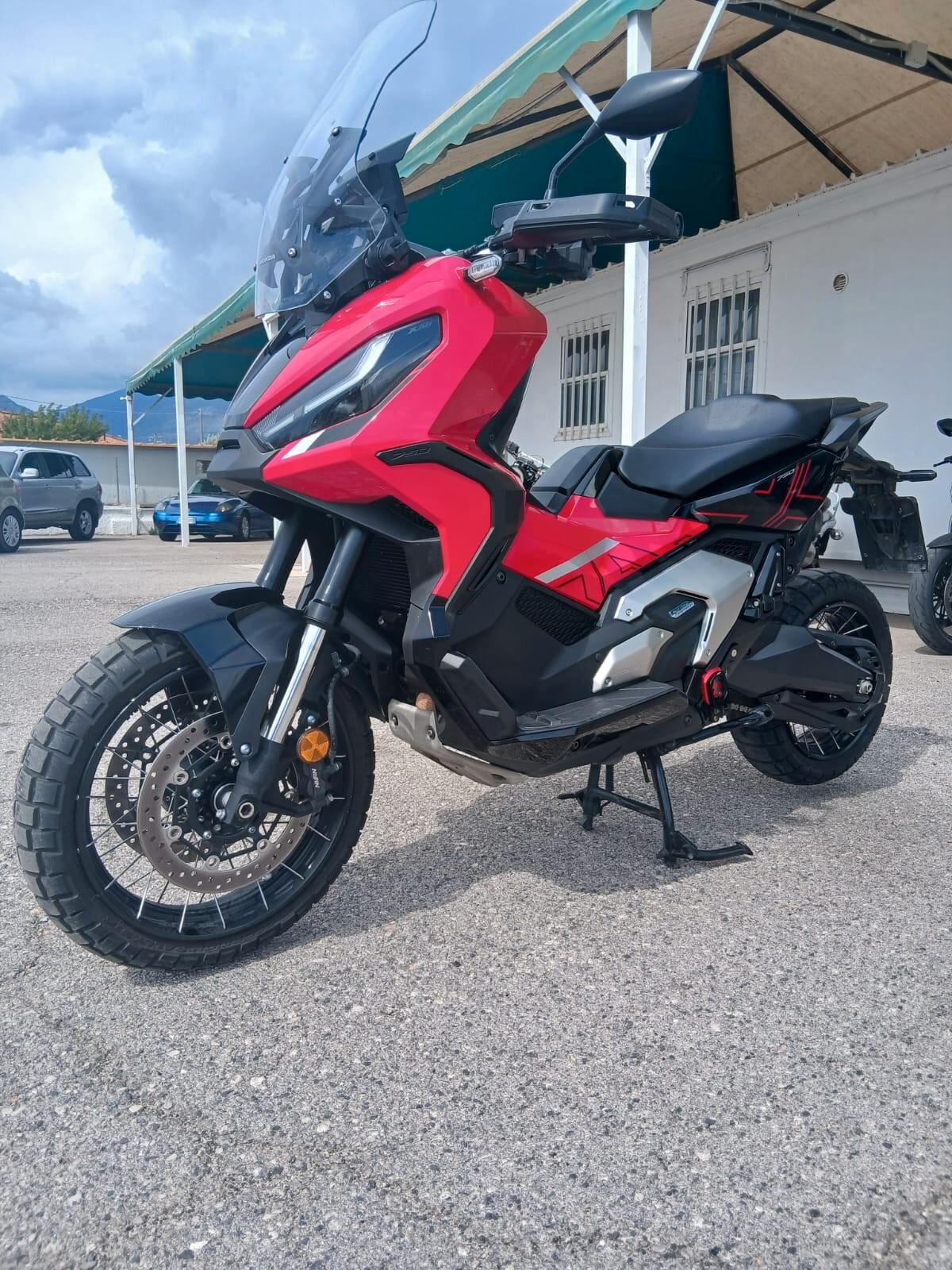 Honda X-ADV 750