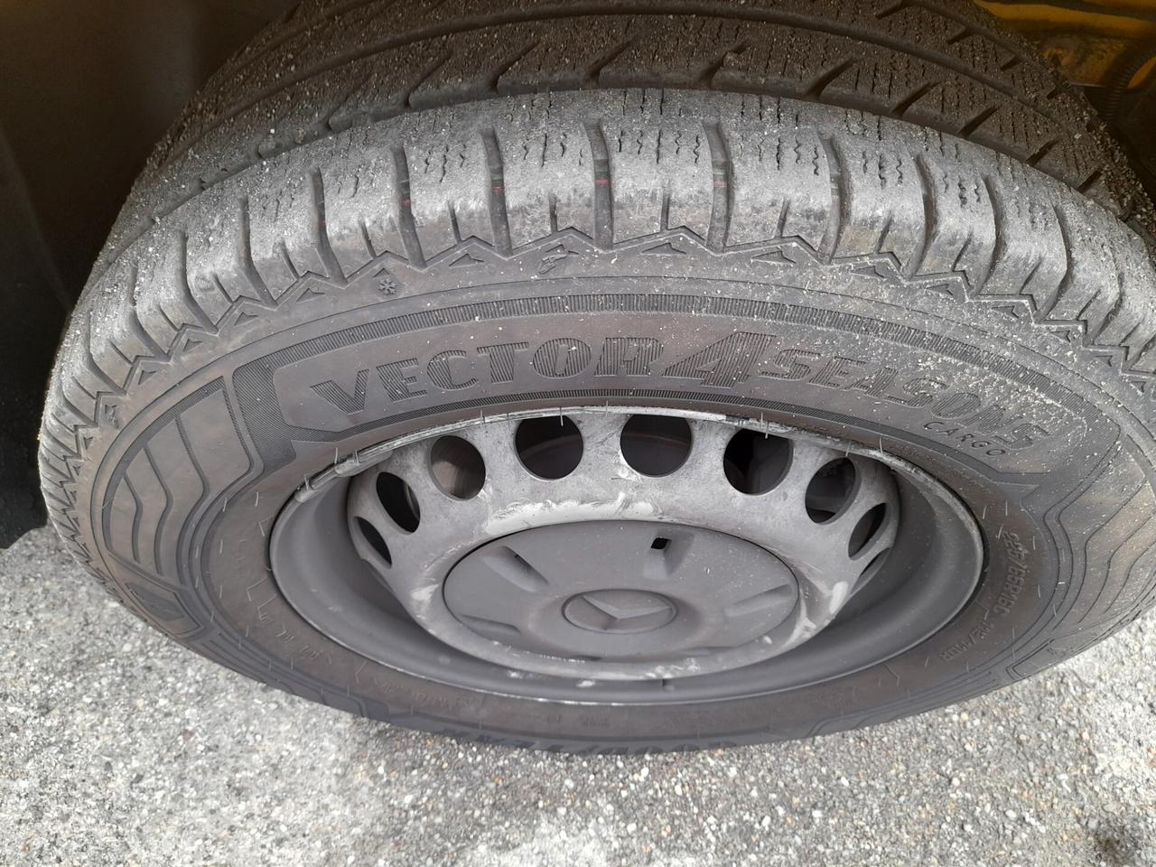 Mercedes-benz Sprinter 314 - T 32 35 FRIGO