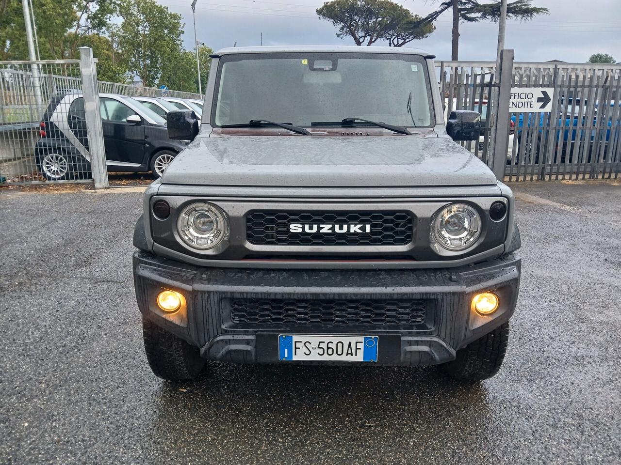 Suzuki Jimny 1.5 5MT Top