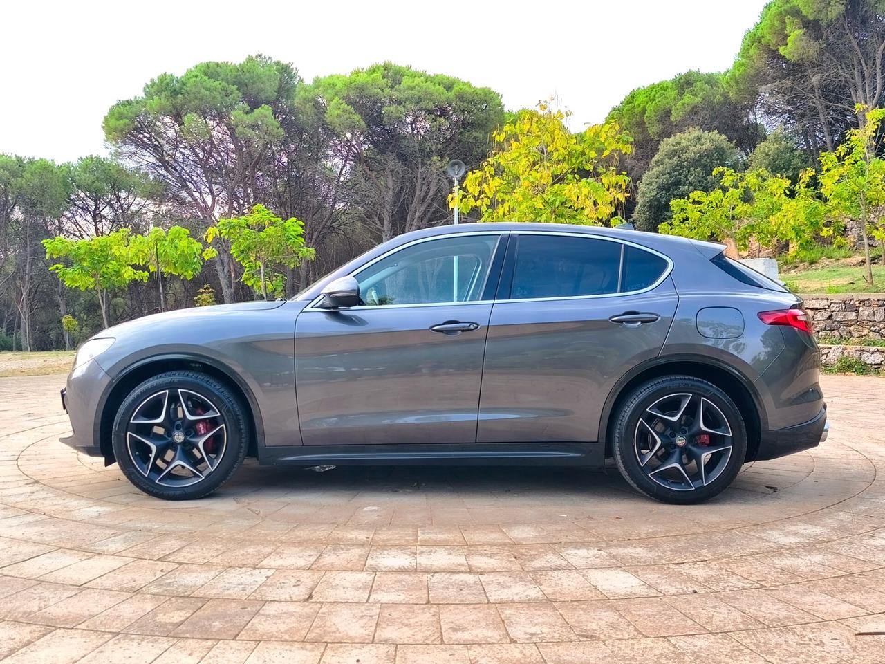 Alfa Romeo Stelvio Ti 2.2 Turbodiesel 190 CV AT8 Q4
