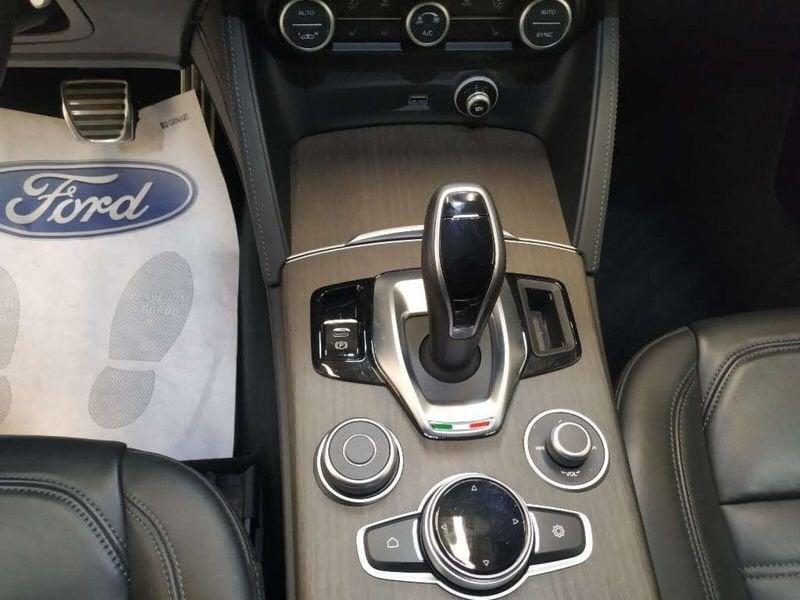 Alfa Romeo Stelvio 2.2 t Ti Q4 210cv auto