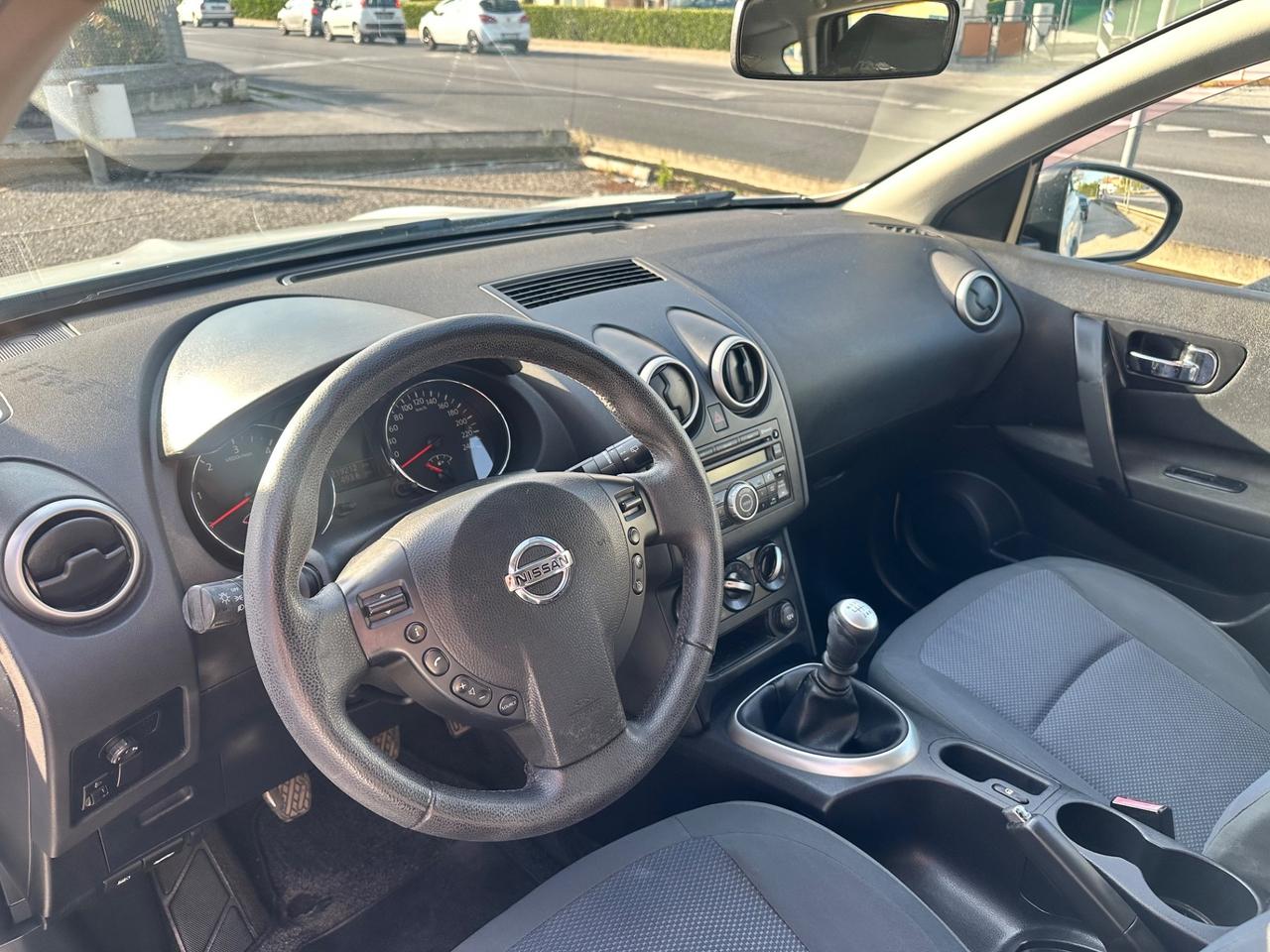 Nissan Qashqai 1.5 dCi visia 105cv