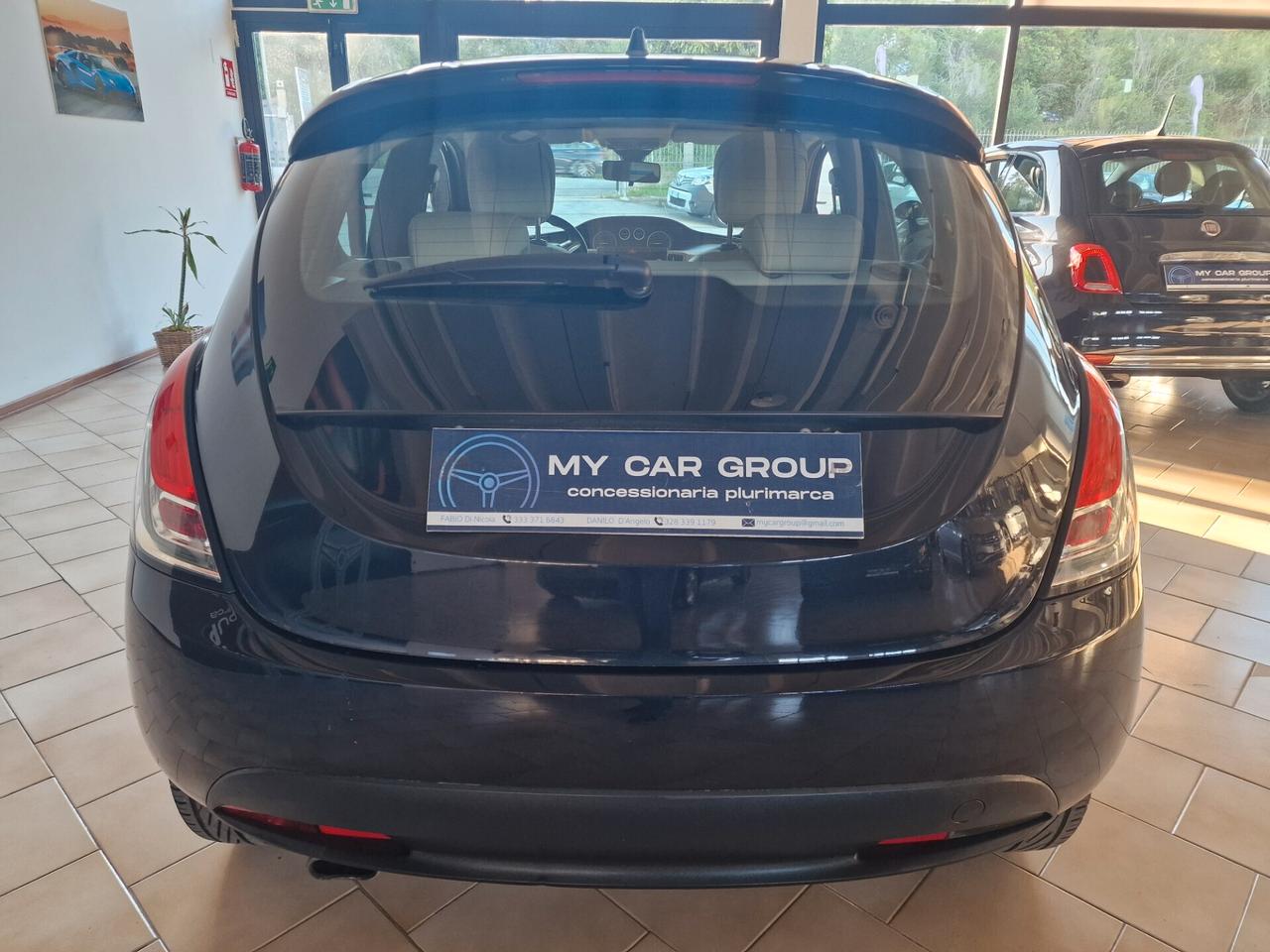 Lancia Ypsilon 1.2 69 CV 5 porte S&S Gold