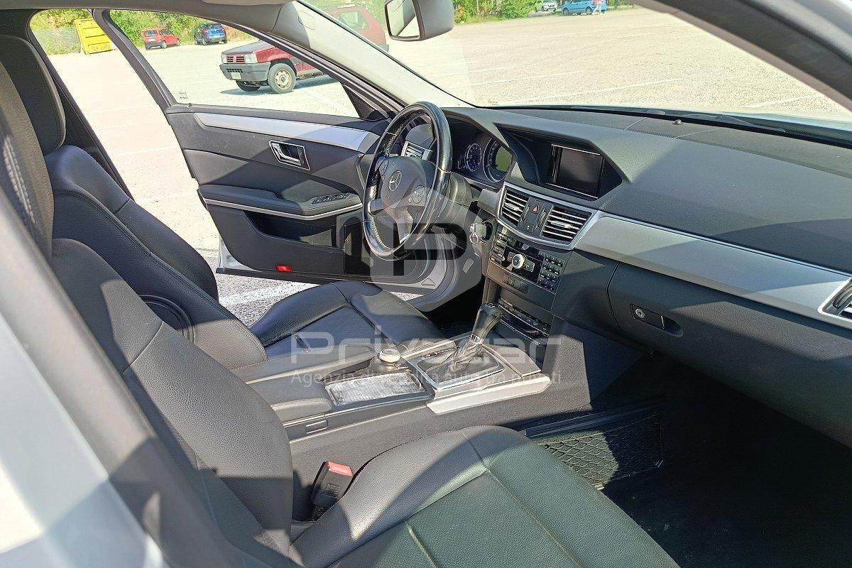 MERCEDES E 220 CDI BlueEFFICIENCY Avantgarde AMG