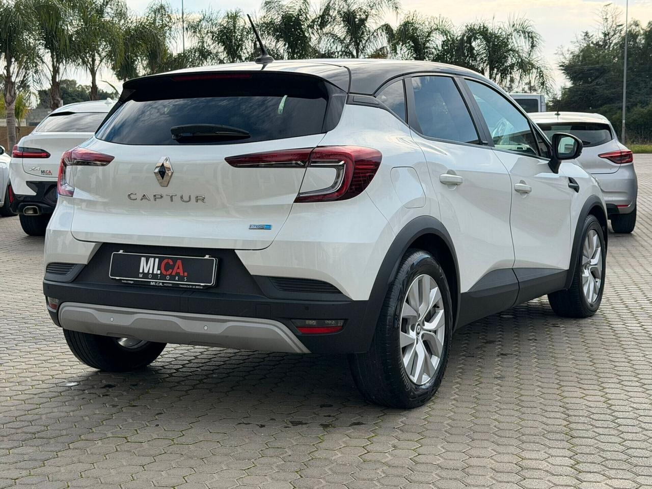 Renault Captur Plug-in Hybrid E-Tech 160 CV Intens