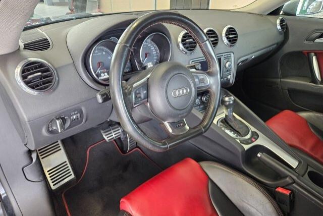 Audi TT TTS Coupé 2.0 272 CV TFSI quattro S tronic