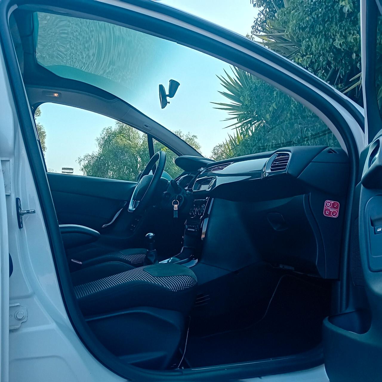 Citroen C3 1.4 HDi 70 Exclusive UNIPROPRIETARIO