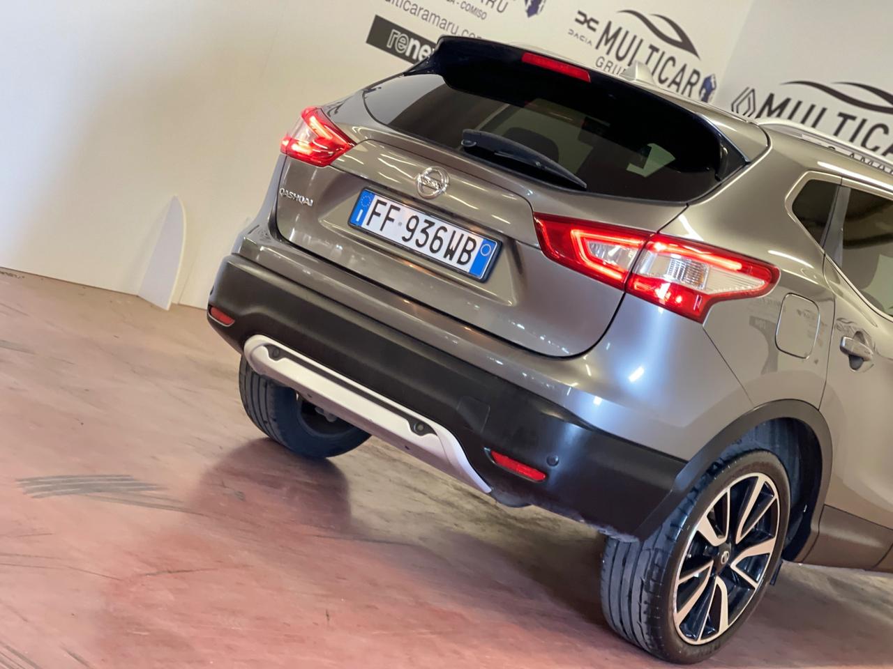 Nissan Qashqai 1.6 dCi X-Tronic 2WD TEKNA