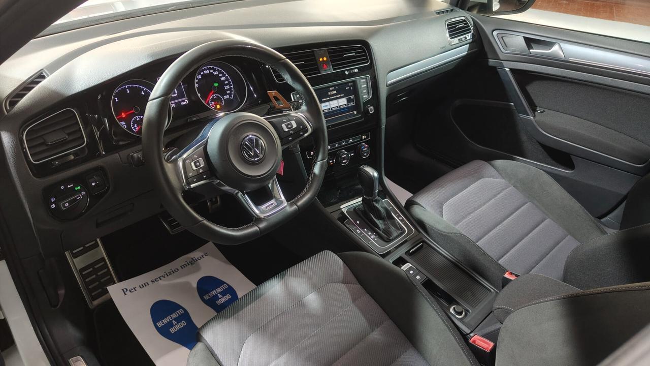 Volkswagen Golf 2.0 TDI DSG R-LINE 5p. BlueMotion Technology
