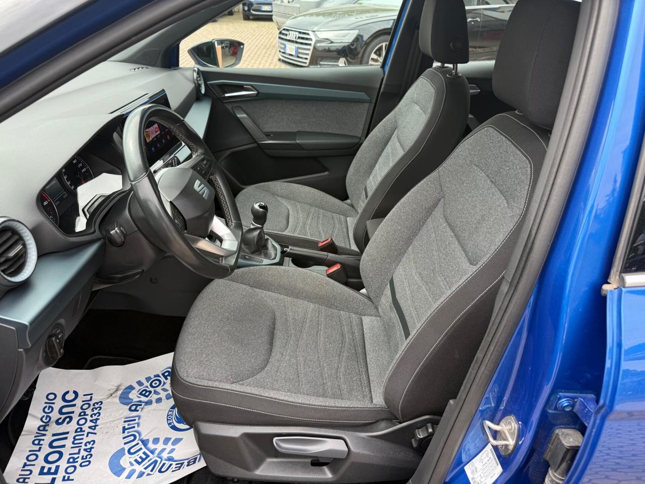 Seat Arona 1.0 EcoTSI 110 CV XPERIENCE OK NEOPATENTATI in arrivo