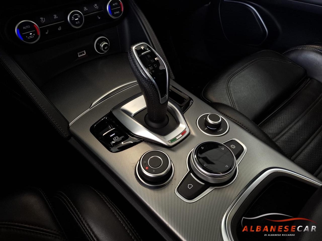 Alfa Romeo Stelvio 2.2 Turbodiesel 210 CV AT8 Q4 Veloce Tì