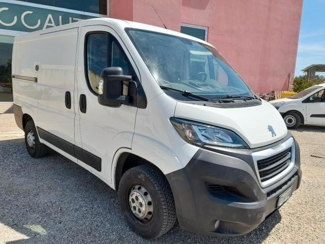 Peugeot Boxer Peugeot Boxer 2.0 HDi 3 posti