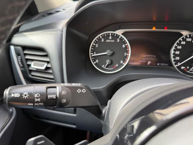 NISSAN Qashqai MHEV 158 CV Xtronic Business