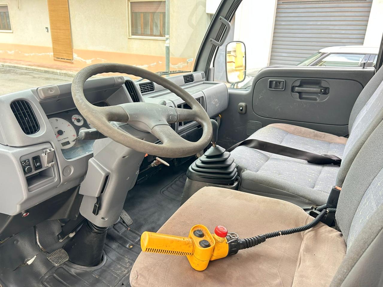 Nissan CABSTAR 3.0 RIBALTABILE - 12/2002