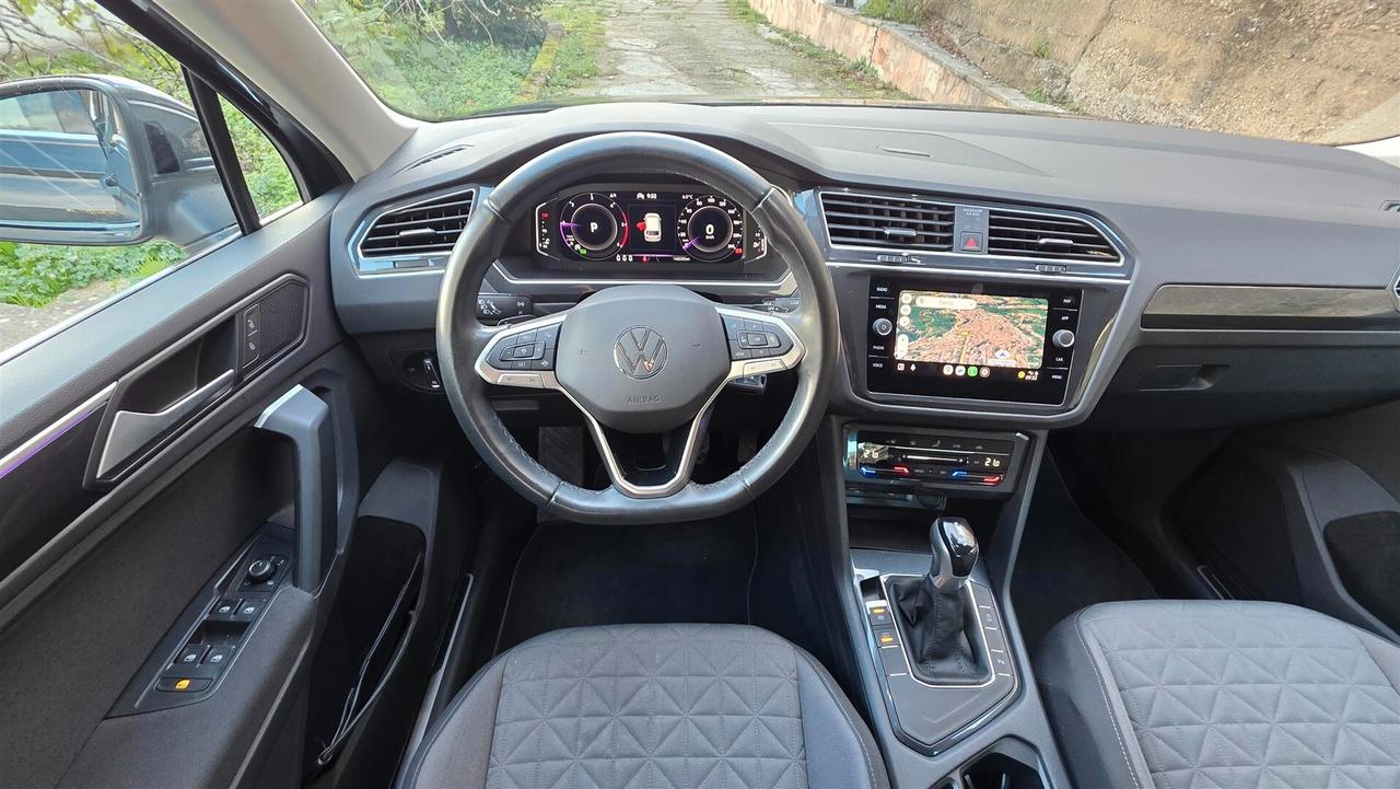 Volkswagen Tiguan 2.0 TDI 150 CV SCR DSG Elegance