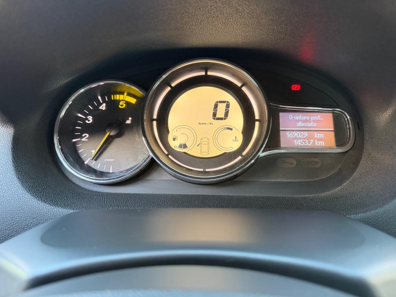 Renault Megane 1.5 dci 110 cv 2014
