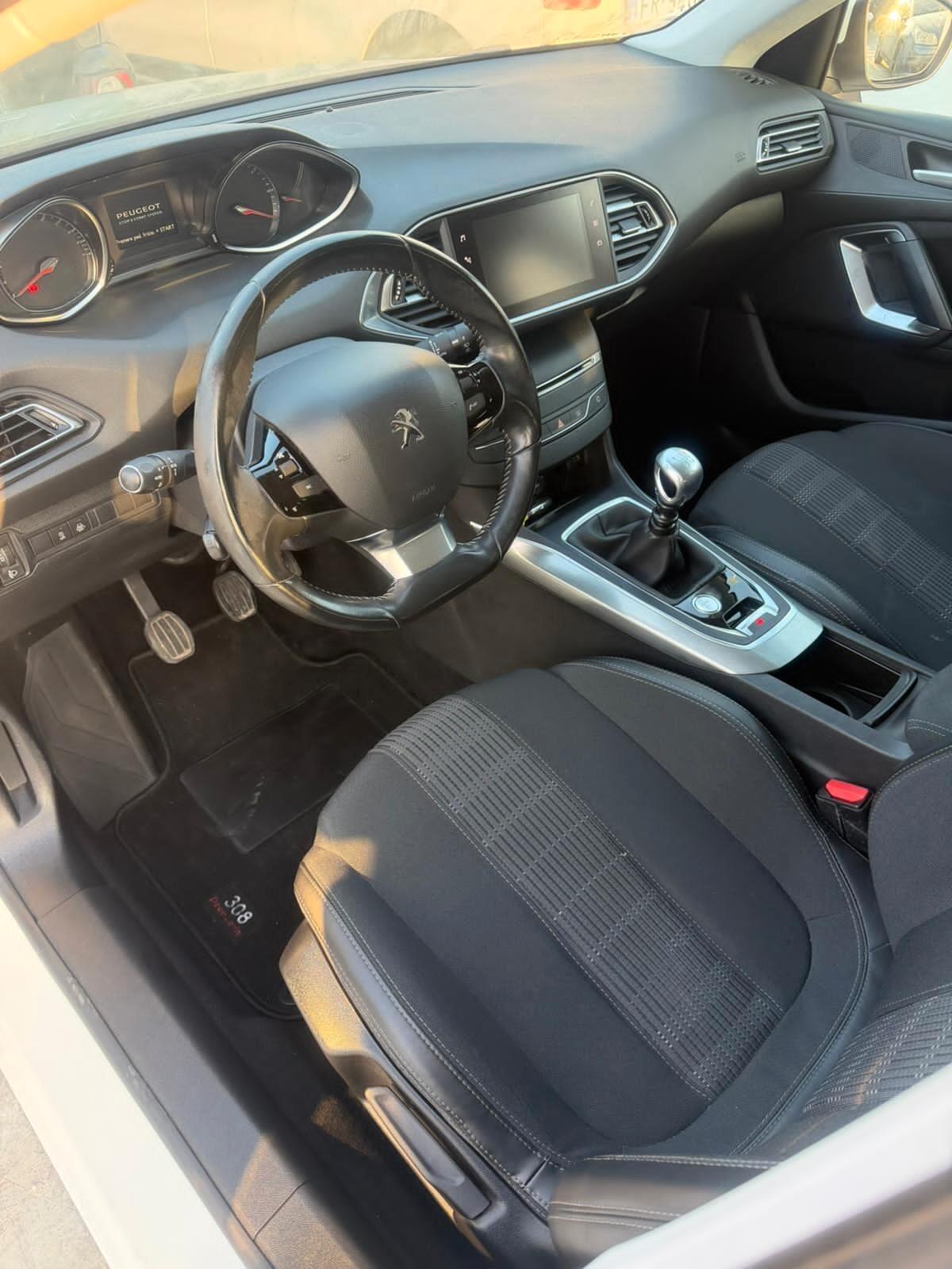 Peugeot 308 BlueHDi 120 S&S EAT6 SW GT Line