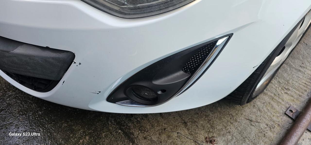 Opel Corsa 1.2 85CV 3 porte GPL-TECH b-color