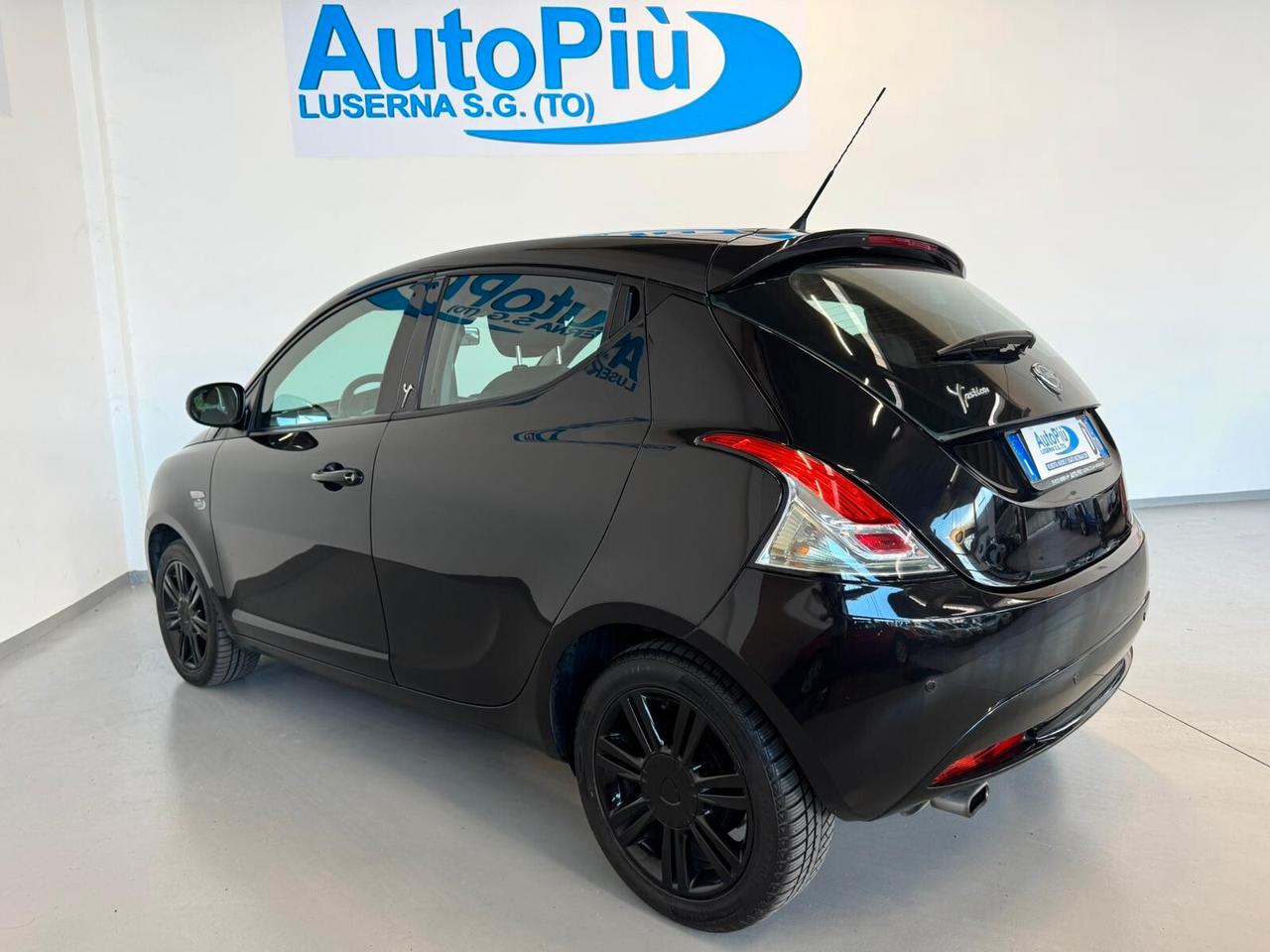 Lancia Ypsilon 1.2 69 CV 5 porte S&S 5 posti