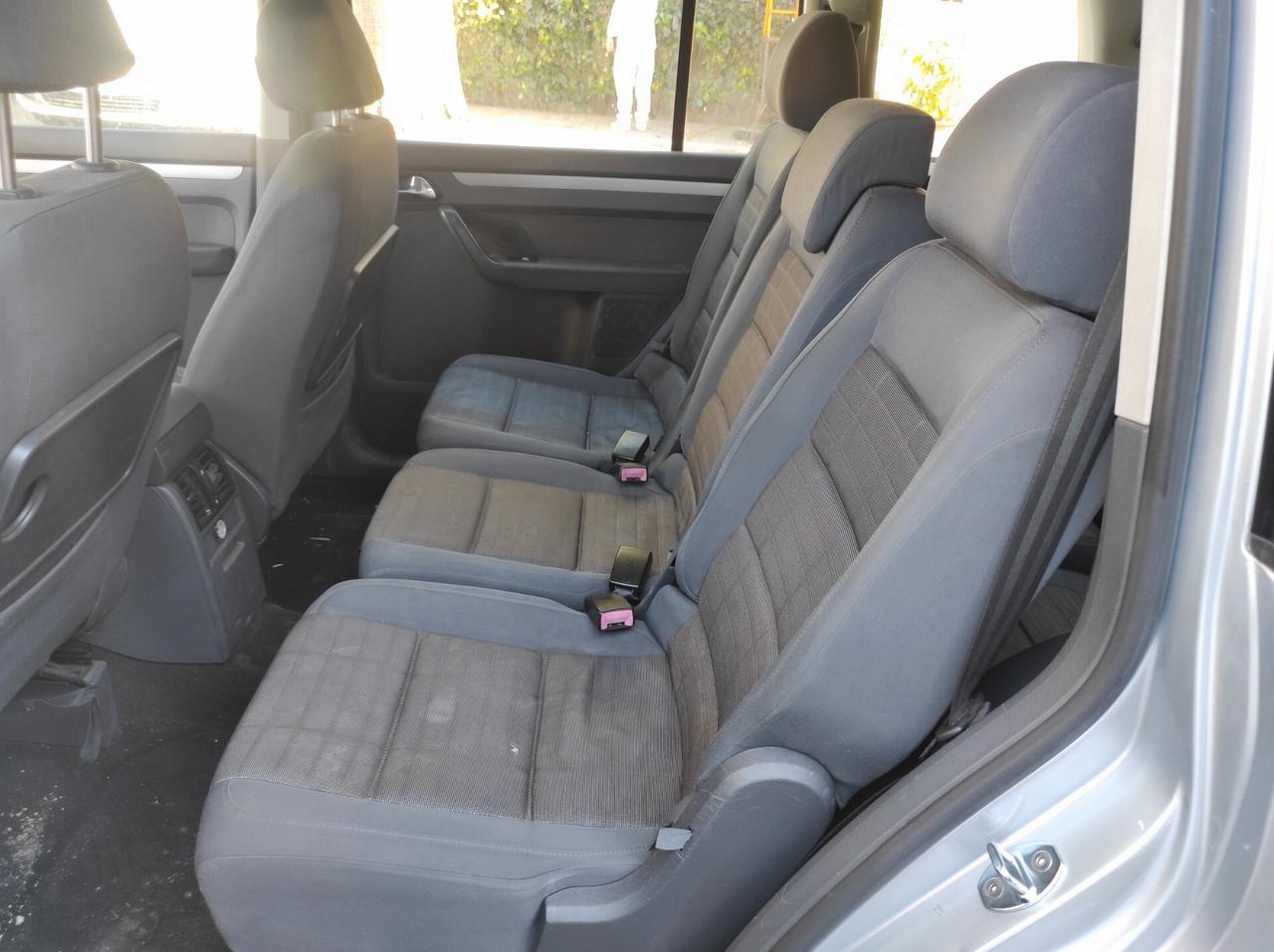 Volkswagen Touran 2006 1.9 TDI 105CV 7 POSTI