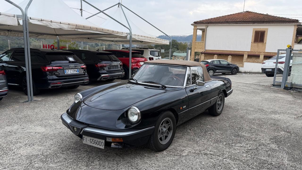 Alfa Romeo Spider 1.6