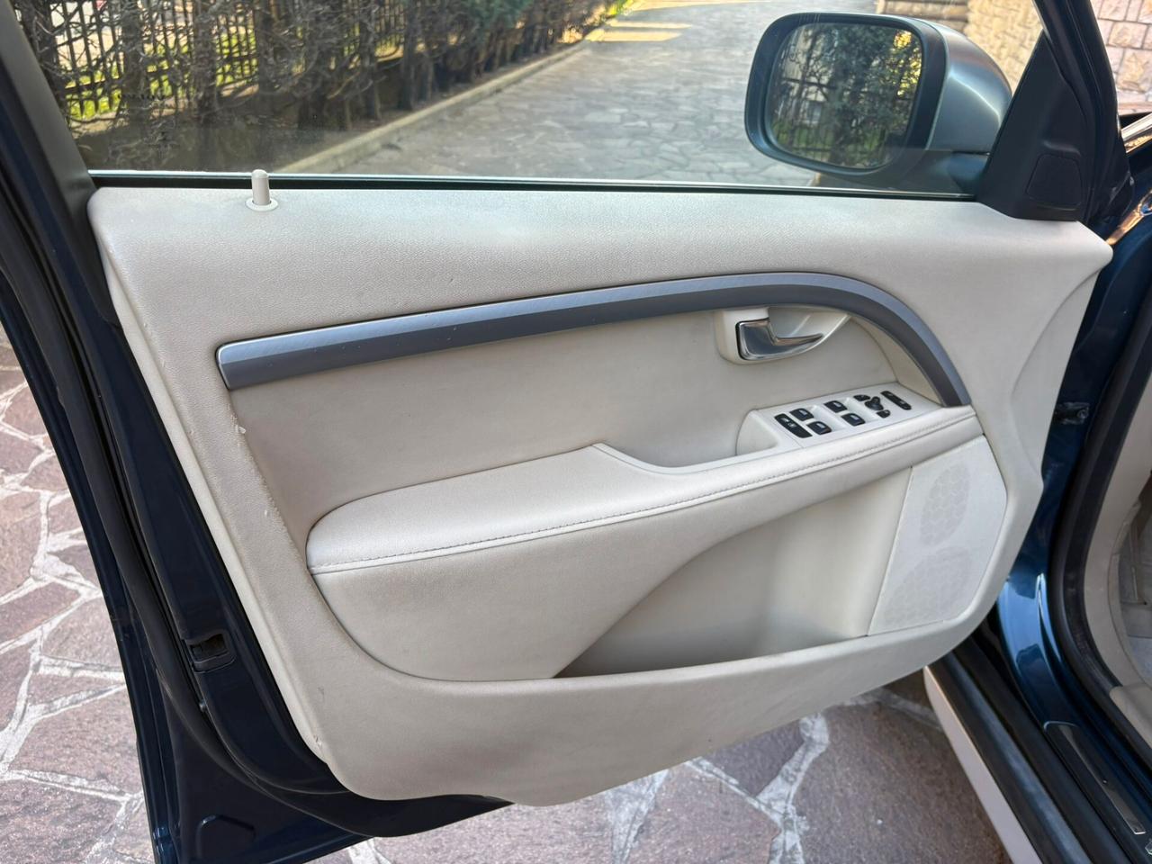 Volvo XC 70 XC70 D4 Geartronic Summum