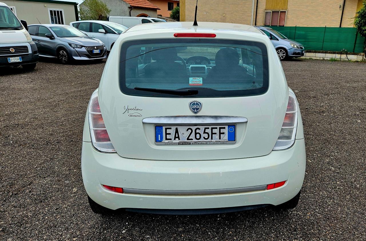 Lancia Ypsilon 1.2 Argento