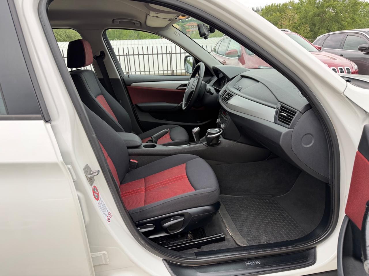 Bmw X1 sDrive18d Attiva 143CV