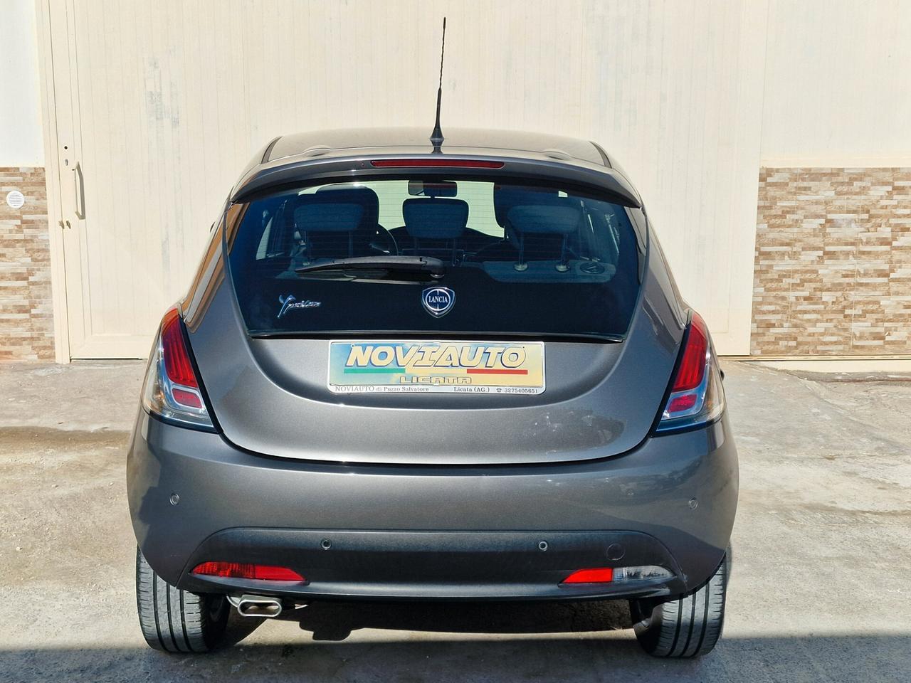 Lancia Ypsilon 1.2 benzina 70cv 5POSTI
