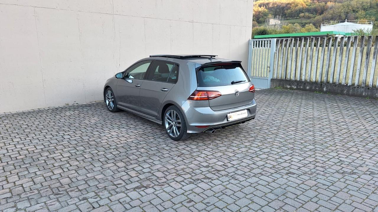 Volkswagen Golf 7 1.6 DSG R-LINE tetto ACC Keyless LED