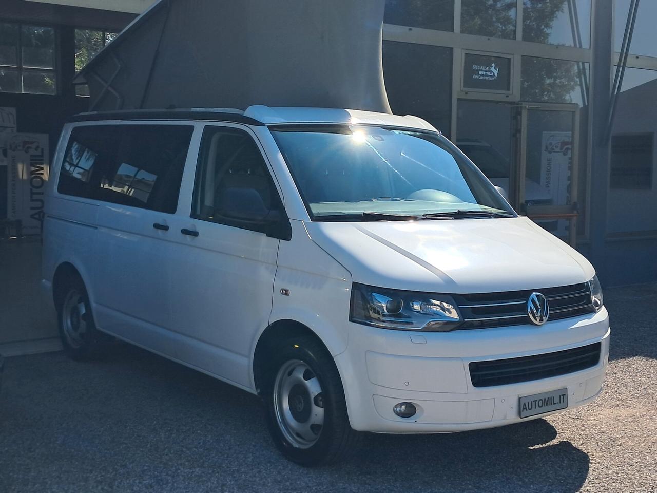 VOLKSWAGEN T5 CALIFORNIA BEACH 4MOTION 2.0 TDI 140 CV AUTOCARAVAN