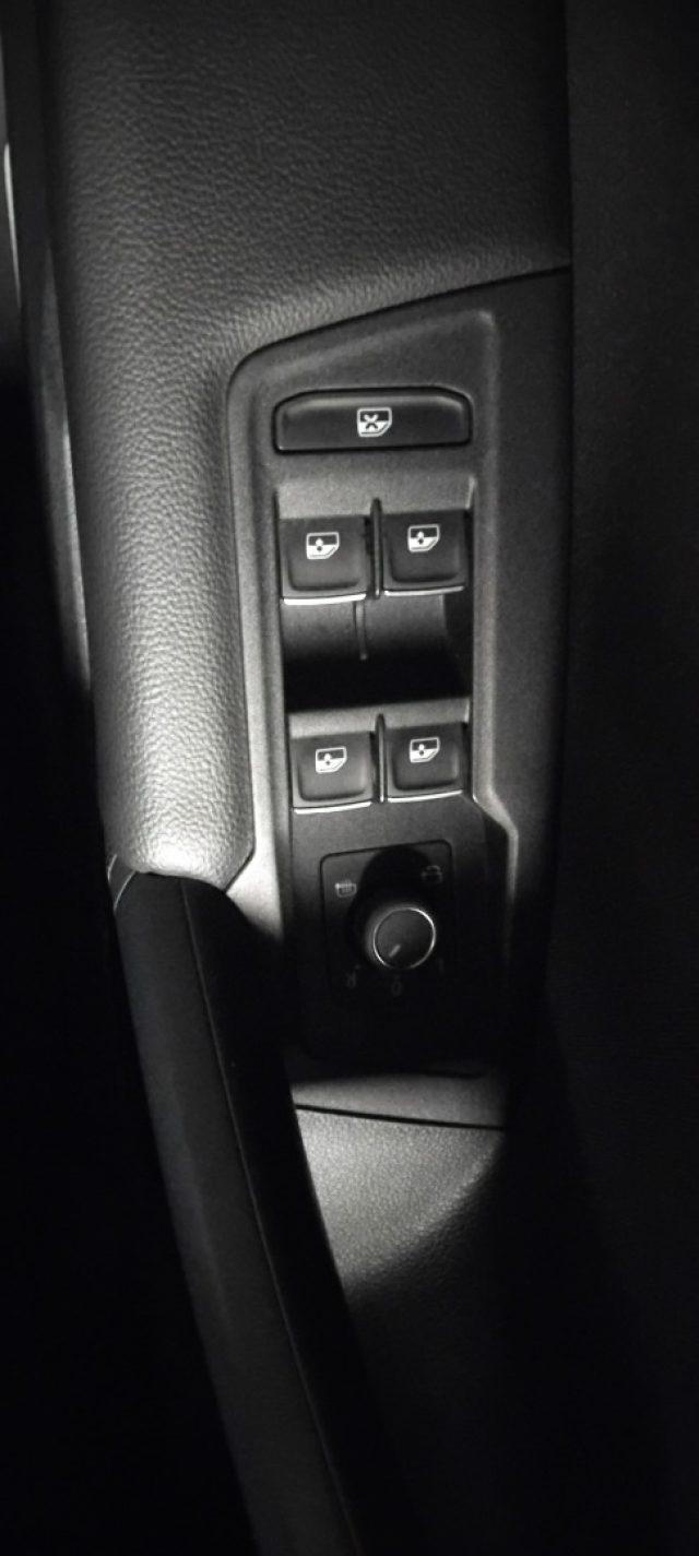 VOLKSWAGEN Tiguan 2.0 TDI SCR Elegance Dsg 18" VIDEO