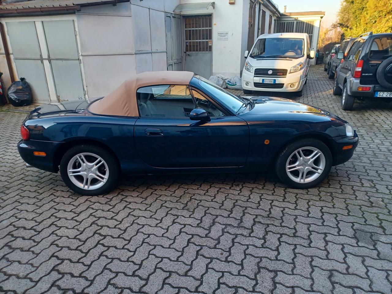 MAZDA MX-5 1.6i 16V cat