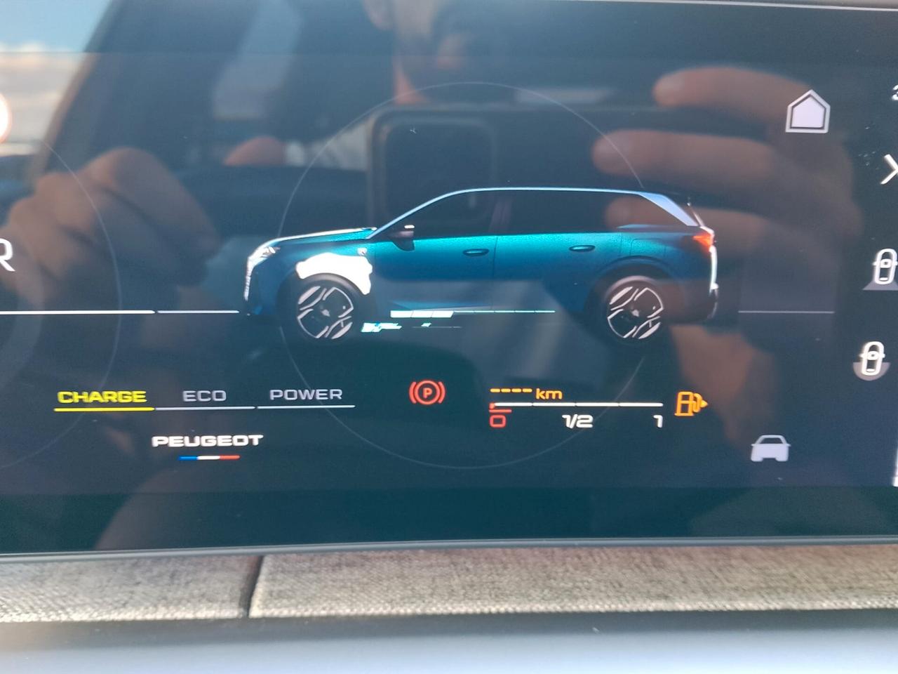 Peugeot 5008 Hybrid 145 e-DCS6 GT