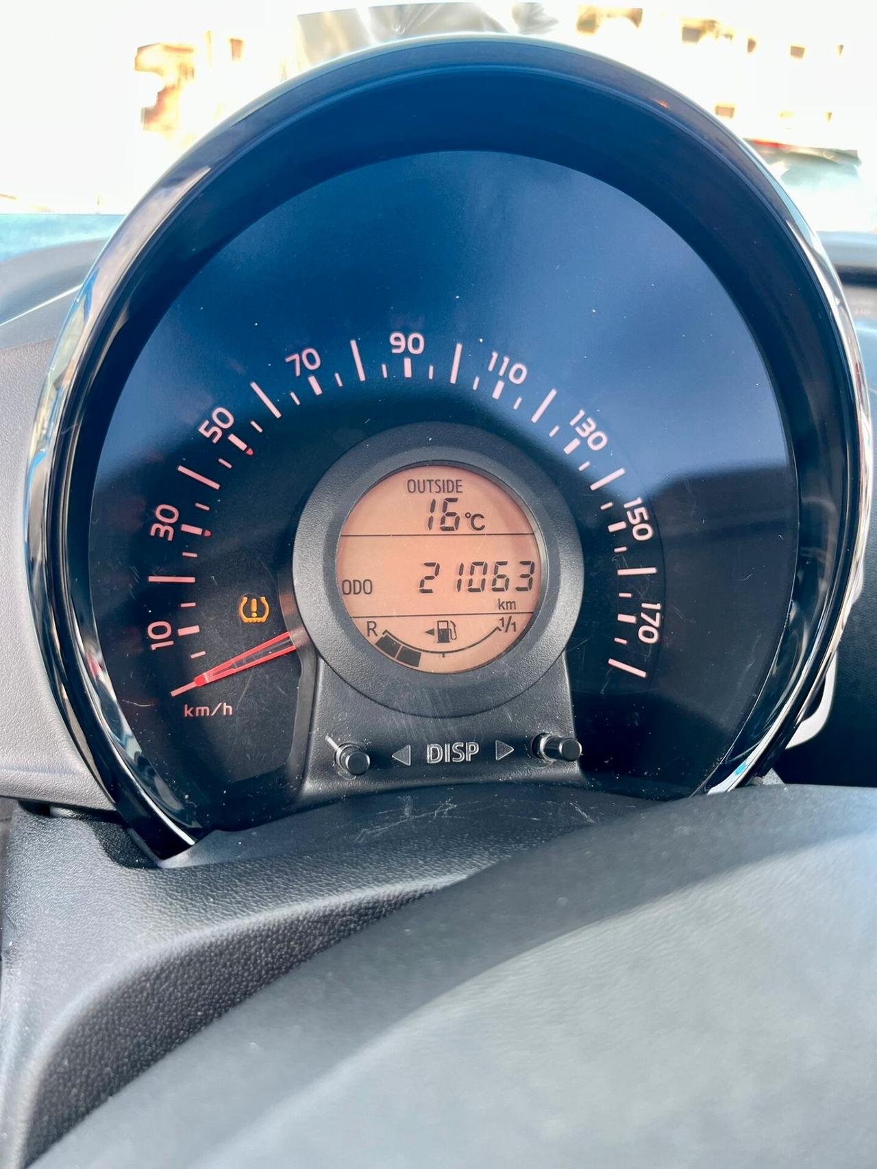 Peugeot 108 VTi 68 3 porte Allure TOP!