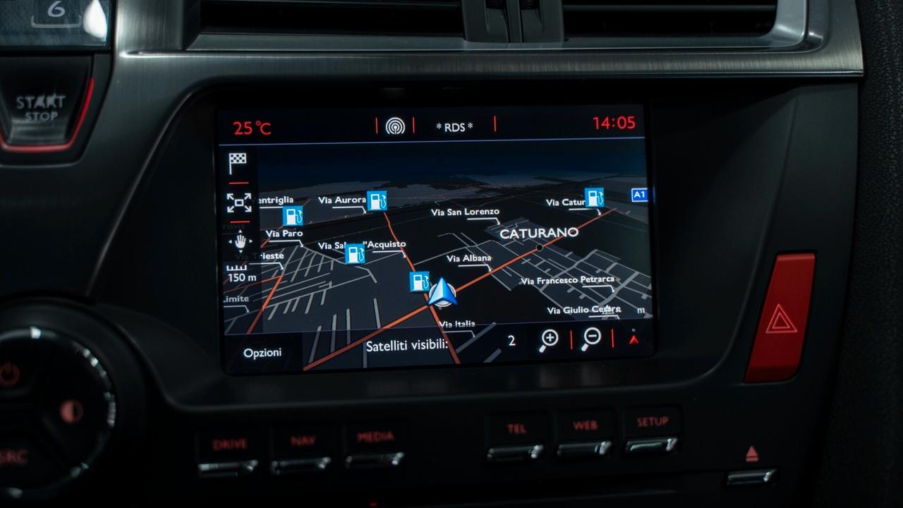 Ds DS5 Automobiles 5 2.0 BLUEHDI 180CV SPORTCHIC HEAD-UP TETTO PELLE XENO FULL OPTIONAL