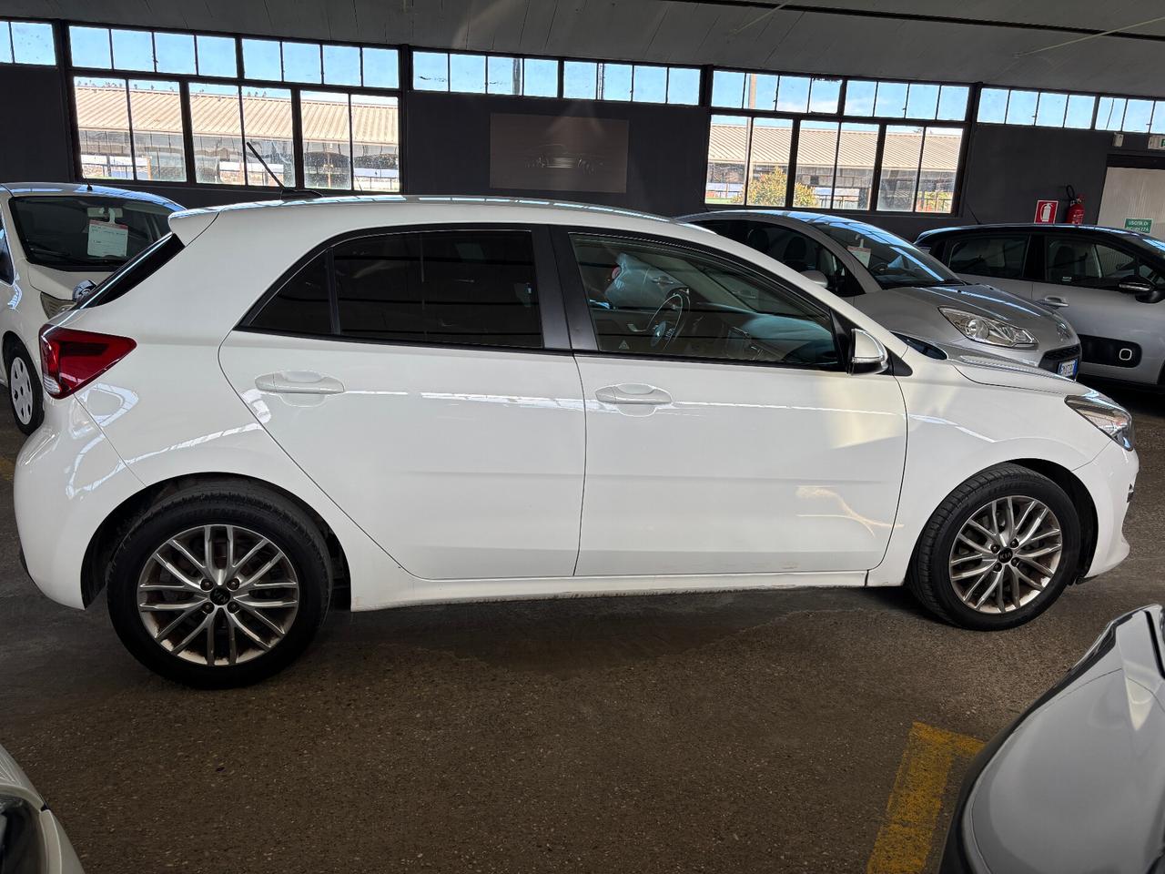 Kia Rio 1.0 T-GDi 12V 74KW 101CV Cool NEOPATENTATO