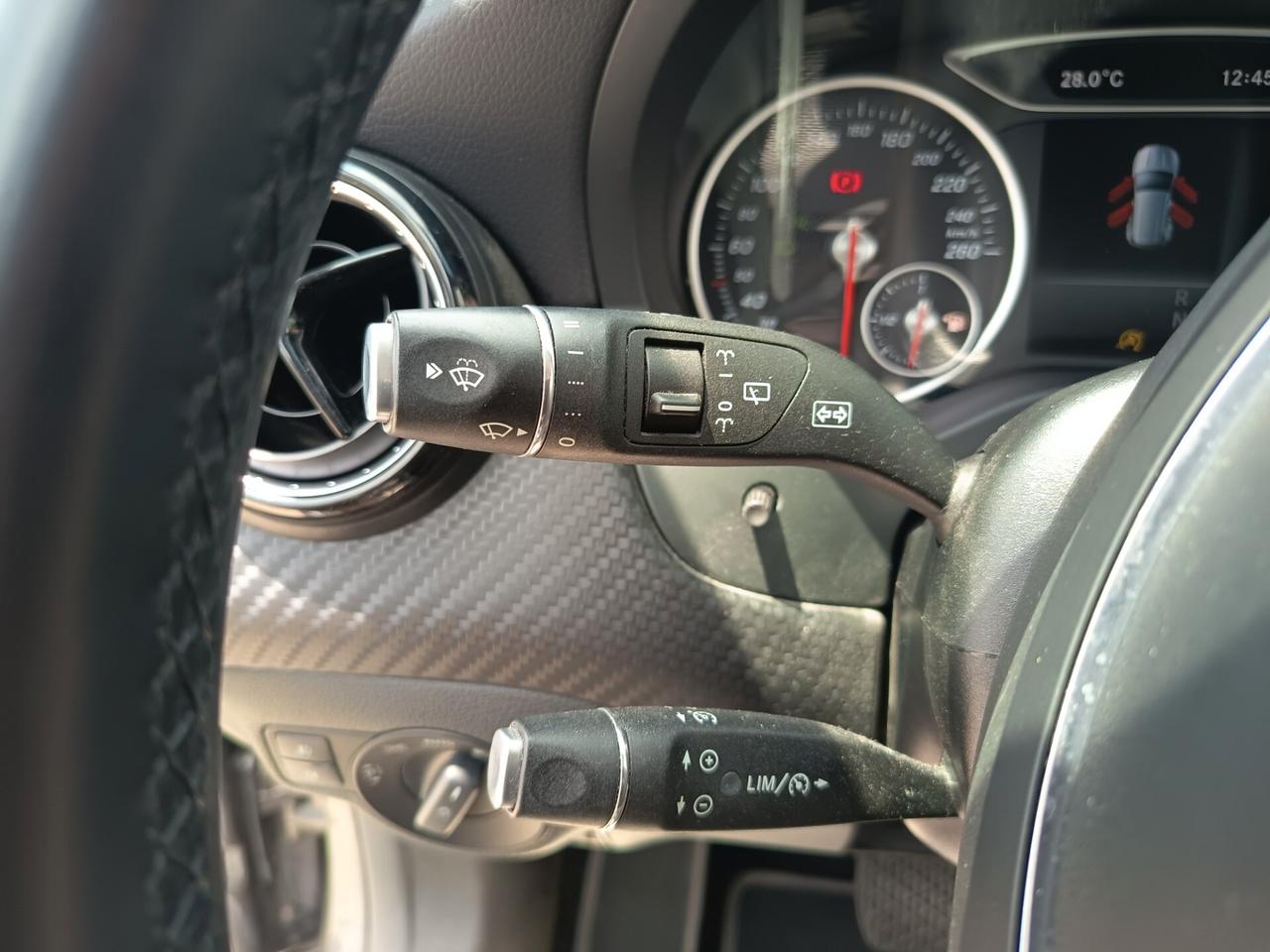 Mercedes-benz GLA 200 d Automatic 4Matic Business