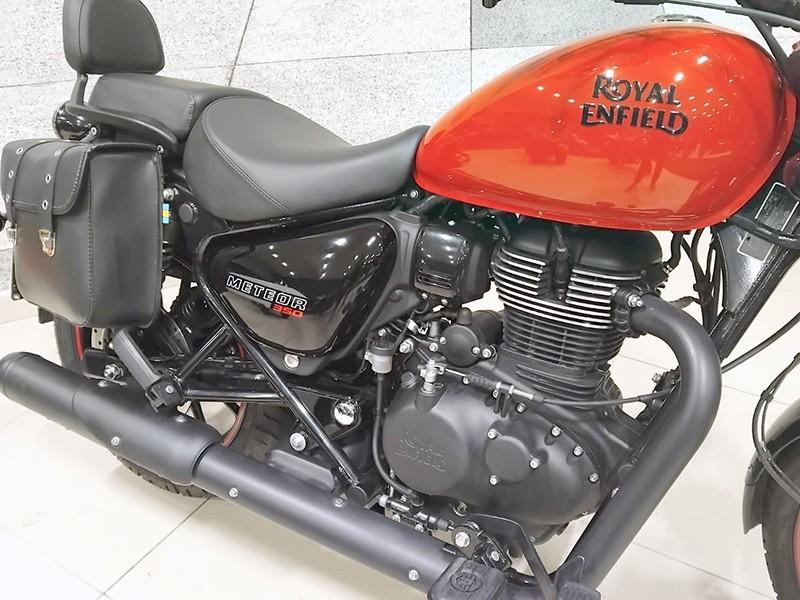 Royal Enfield Meteor Fireball 350