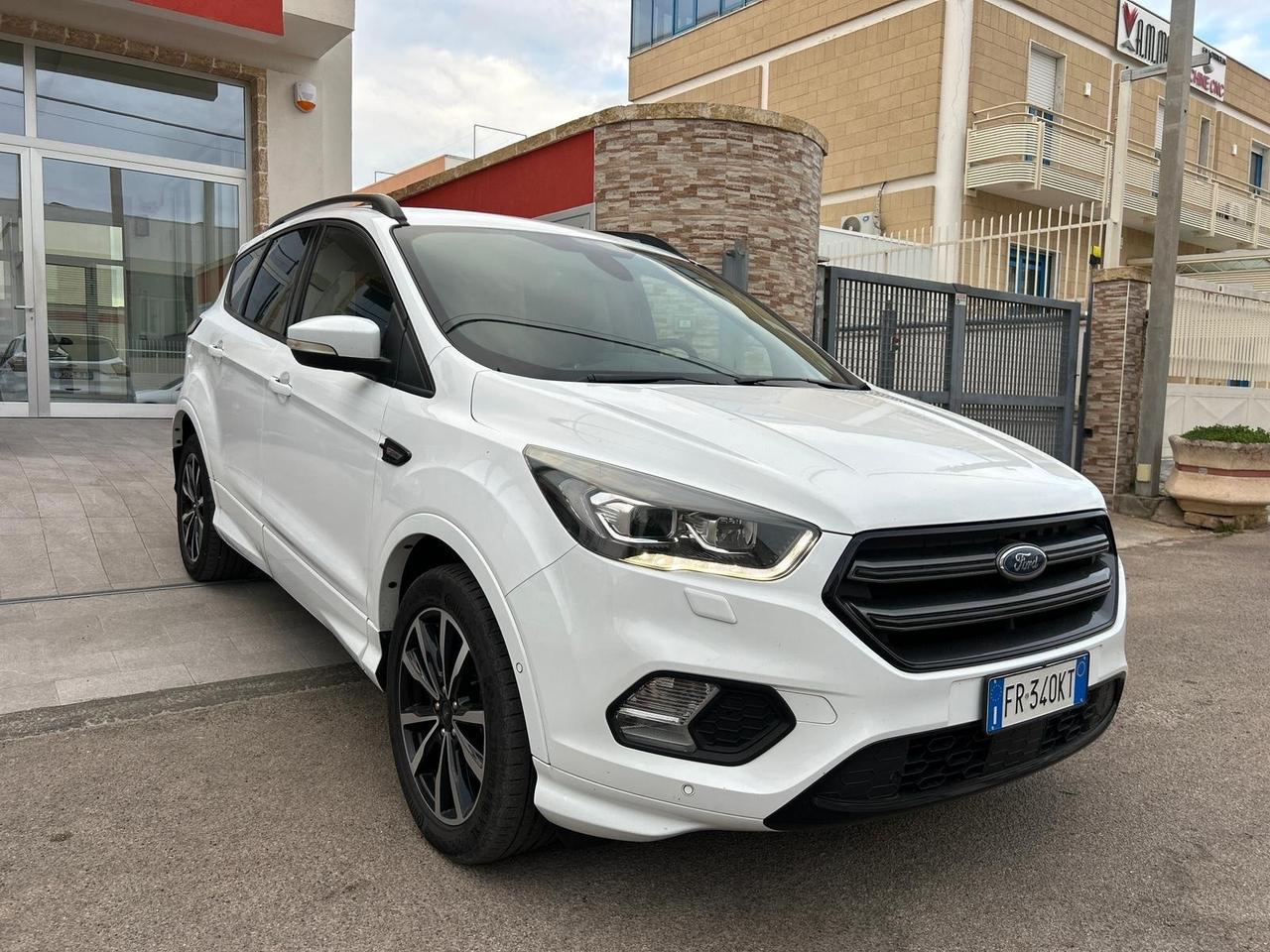 Ford Kuga 1.5 TDCI 120 CV ST-Line-2018
